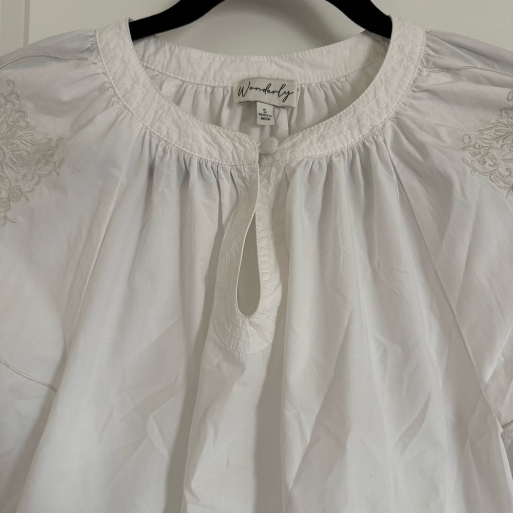 Wonderly Ivory Blouse with Floral Embroidery, S - Picture 3 of 15